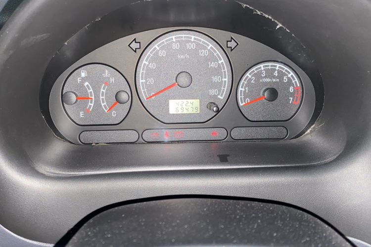 Used Baojun 2012 Revised 1.0L Manual P-TEC Standard Edition Odometer Close Up