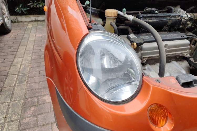 Used Baojun 2012 1.0L Manual P-TEC Superior Model Right Front Headlight