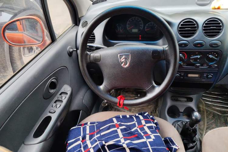 Used Baojun 2012 1.0L Manual P-TEC Superior Model Steering Wheel