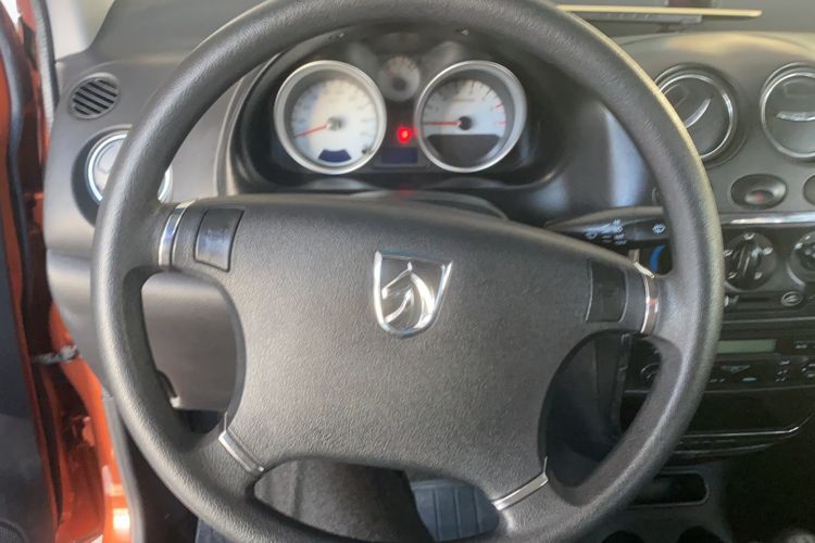 Used Baojun 2012 Revised Version 1.2L Manual Sporty Edition Dynamic Type Steering Wheel