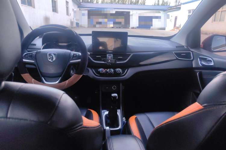 Used Baojun 310 2016 1.2L Manual Luxury Model Interior 3