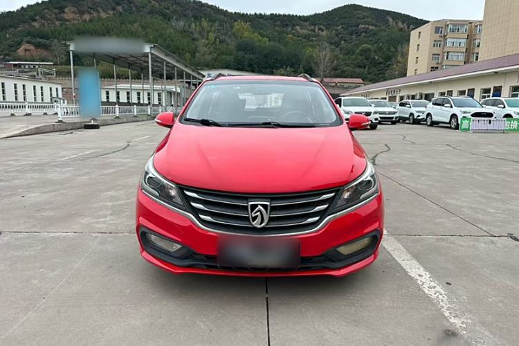 Used Baojun 310 2017 1.5L Automatic Luxury Model Exterior 1