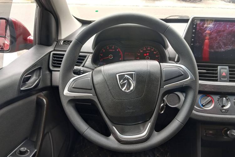 Used Baojun 310 2020 1.2L Manual Comfort Edition Interior 2