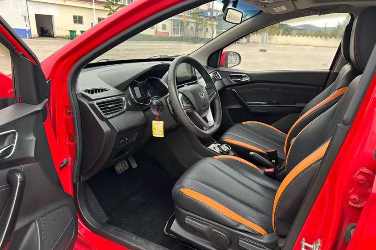 Used Baojun 310 2017 1.5L Automatic Luxury Model Interior 3