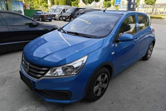 Used Baojun 310 2016 1.2L manual Comfort trim level