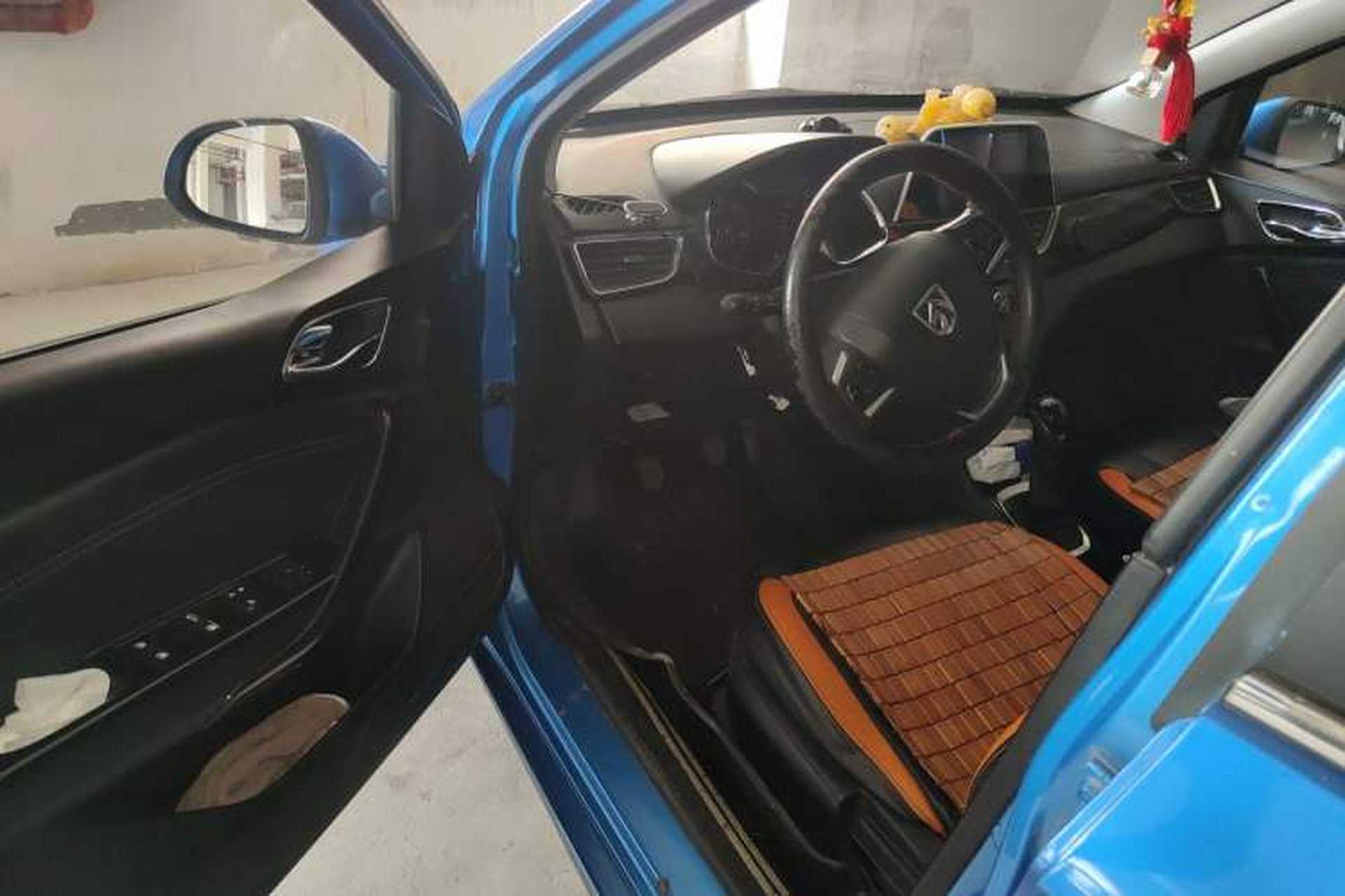 Used Baojun 310 2016 1.2L Manual Luxury Model Driver Seat