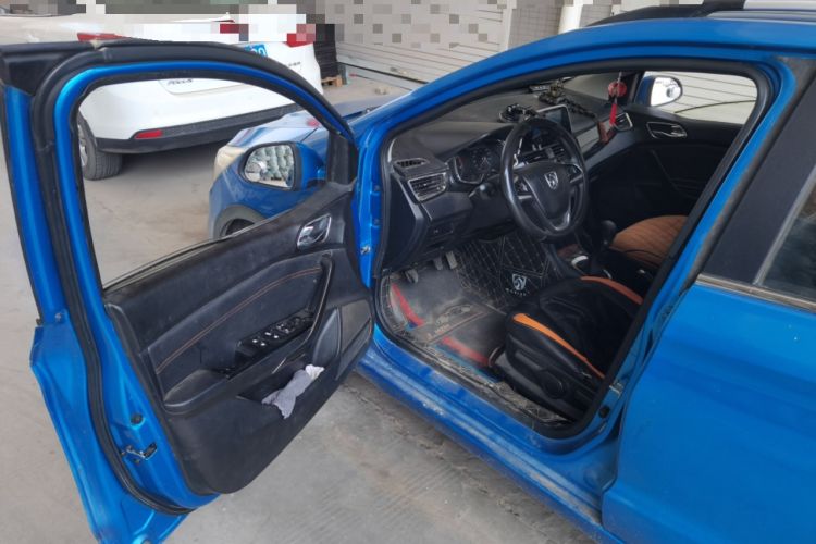 Used Baojun 310 2016 1.2L Manual Luxury Model Driver Seat