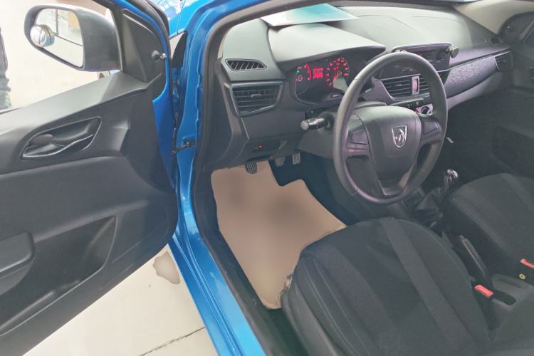Used Baojun 310 2016 1.2L Manual Value Edition Driver Seat