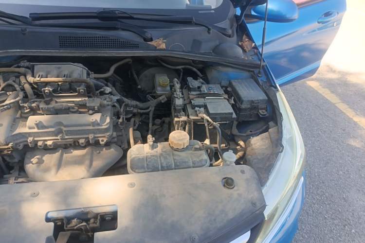 Used Baojun 310 2016 1.2L Manual Fashionable Edition Engine Bay Left