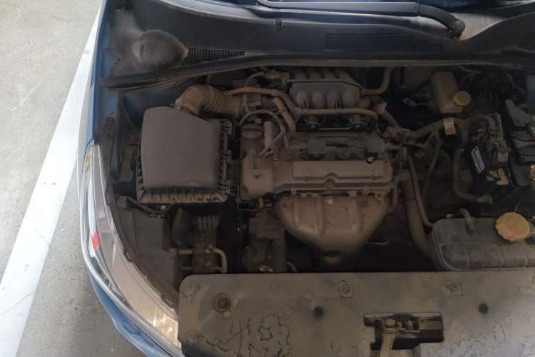 Used Baojun 310 2016 1.2L Manual Luxury Model Engine Bay Right
