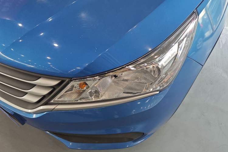 Used Baojun 310 2016 1.2L Manual Value Edition Exterior 2