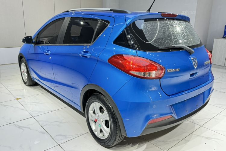 Used Baojun 310 2016 1.2L Manual Luxury Model Exterior 3