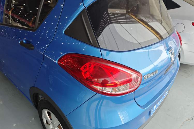 Used Baojun 310 2016 1.2L Manual Value Edition Exterior 4