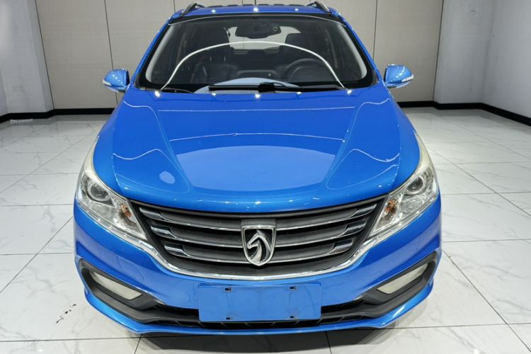 Used Baojun 310 2016 1.2L Manual Luxury Model Exterior 4