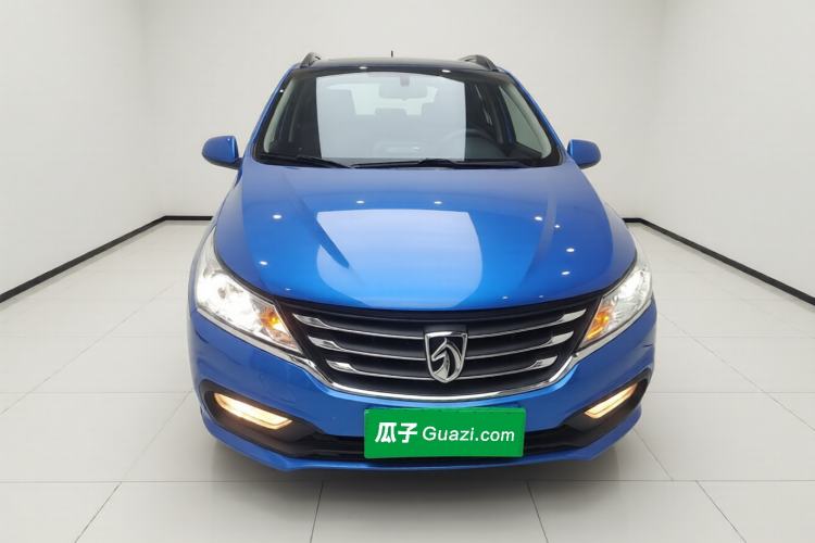 Used Baojun 310 2016 1.2L Manual Fashionable Edition Front