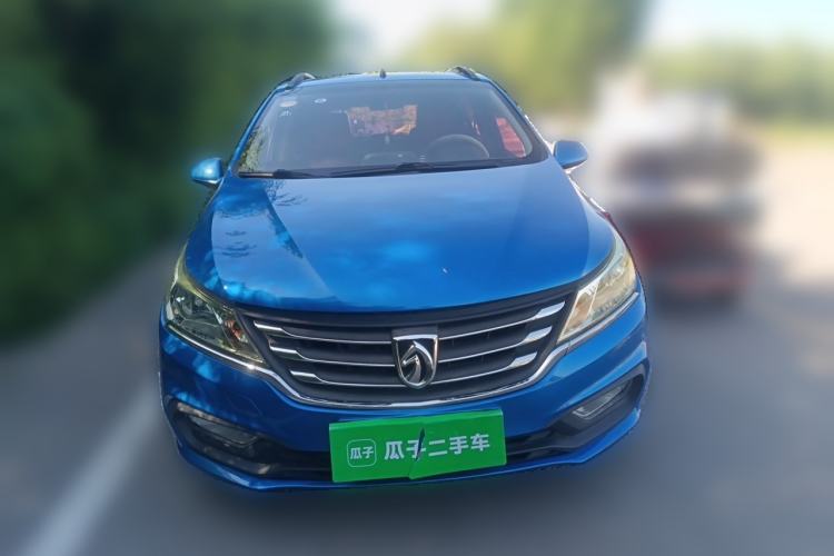 Used Baojun 310 2016 1.2L Manual Fashionable Edition Front