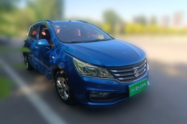 Used Baojun 310 2016 1.2L Manual Fashionable Edition Front Right 45 Deg