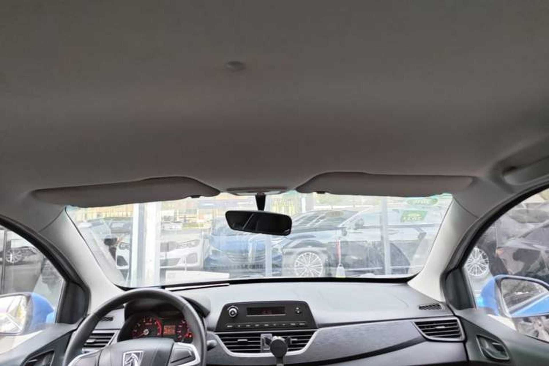Used Baojun 310 2016 1.2L manual Comfort trim level Headliner