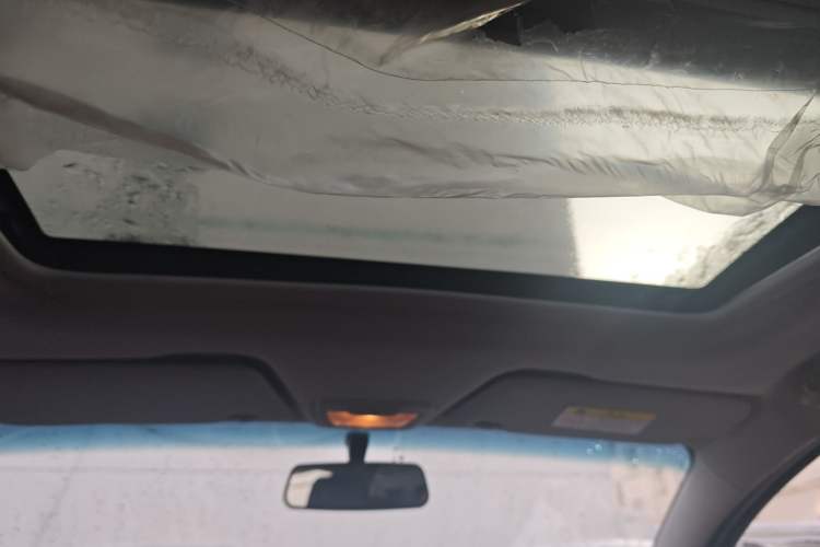 Used Baojun 310 2016 1.2L Manual Luxury Model Headliner
