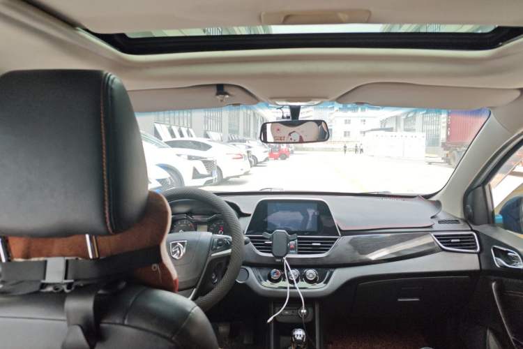 Used Baojun 310 2016 1.2L Manual Luxury Model Headliner