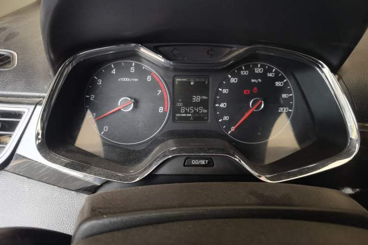 Used Baojun 310 2016 1.2L Manual Luxury Model Instrument Cluster
