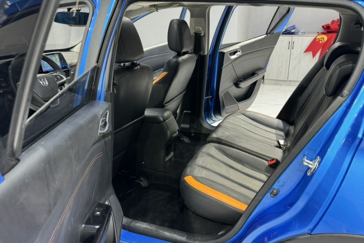 Used Baojun 310 2016 1.2L Manual Luxury Model Interior 10