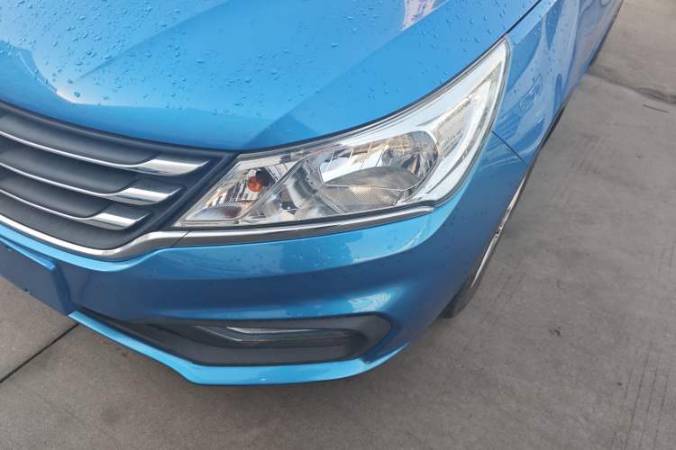 Used Baojun 310 2016 1.2L Manual Luxury Model Left Front Headlight