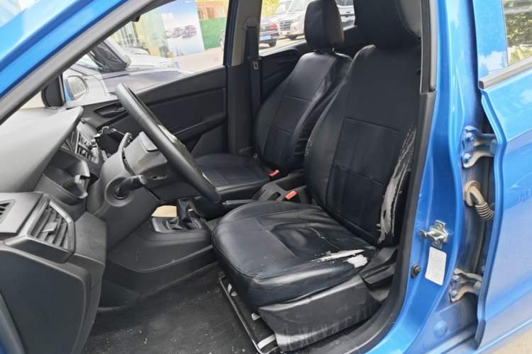 Used Baojun 310 2016 1.2L manual Comfort trim level Left Front Seat