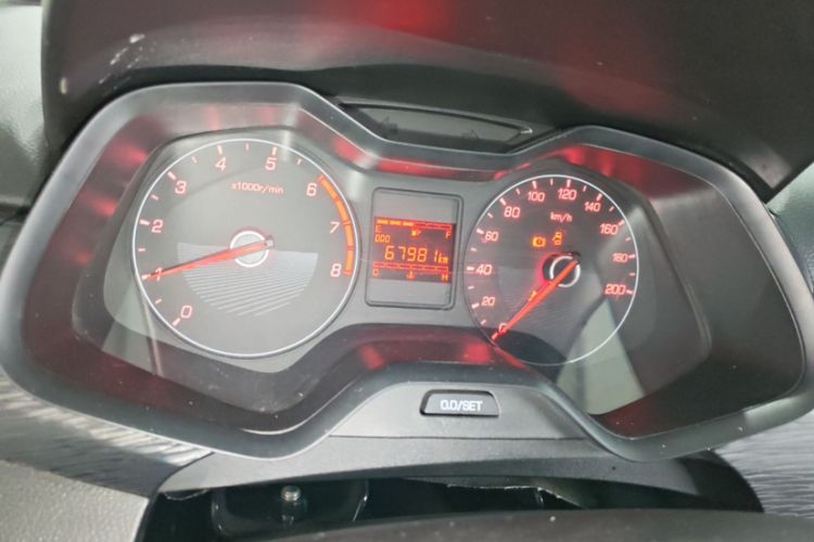 Used Baojun 310 2016 1.2L Manual Value Edition Odometer Close Up