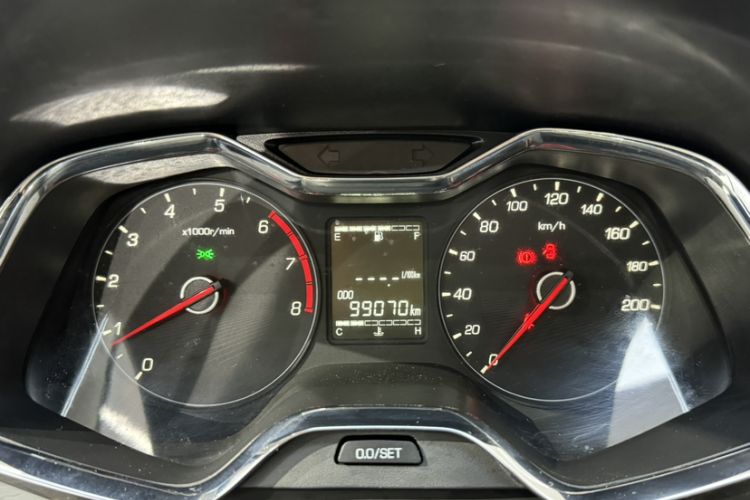 Used Baojun 310 2016 1.2L Manual Luxury Model Odometer Close Up