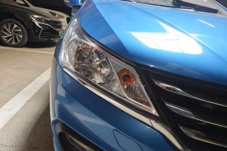 Used Baojun 310 2016 1.2L Manual Luxury Model Right Front Headlight