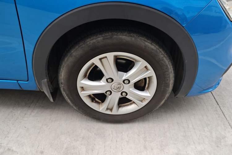 Used Baojun 310 2016 1.2L Manual Luxury Model Right Front Wheel Hub