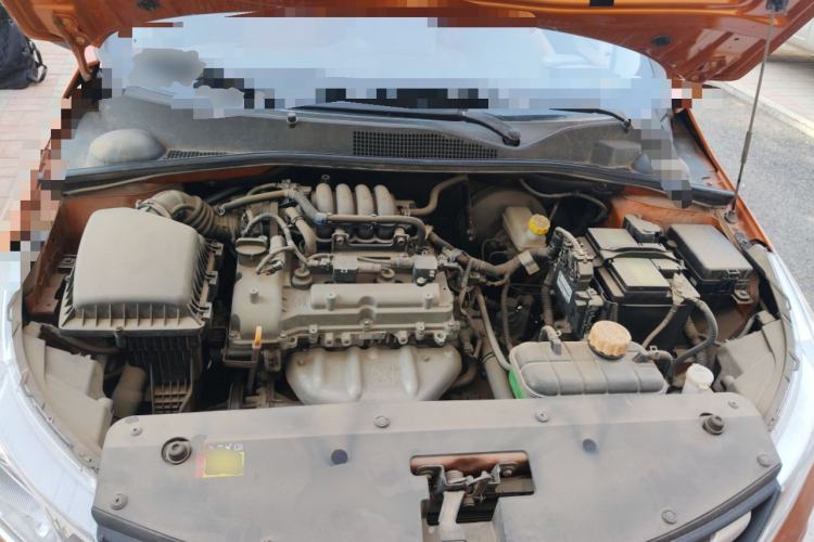 Used Baojun 310 2016 1.2L Manual Value Edition Engine Bay