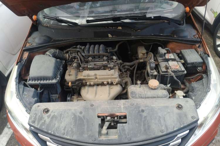 Used Baojun 310 2016 1.2L Manual Luxury Model Engine Bay
