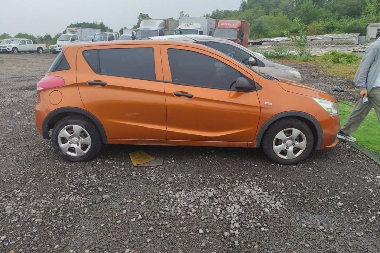 Used Baojun 310 2016 1.2L Manual Value Edition Exterior 5