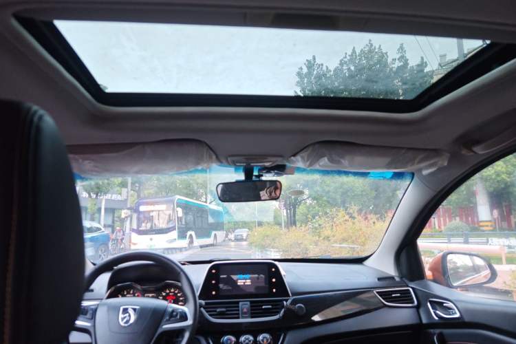 Used Baojun 310 2016 1.2L Manual Luxury Model Headliner