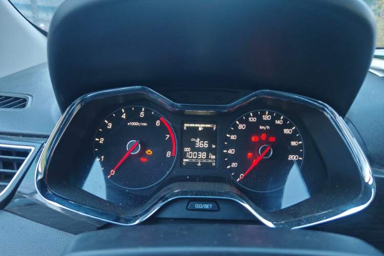 Used Baojun 310 2016 1.2L Manual Luxury Model Instrument Cluster