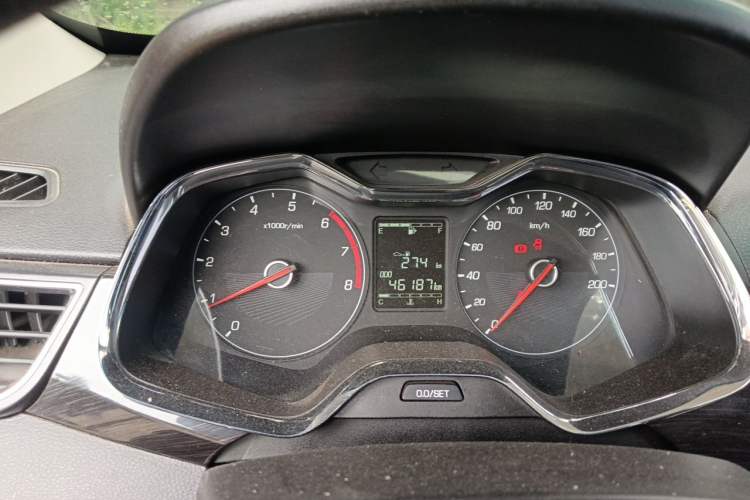 Used Baojun 310 2016 1.2L Manual Luxury Model Instrument Cluster