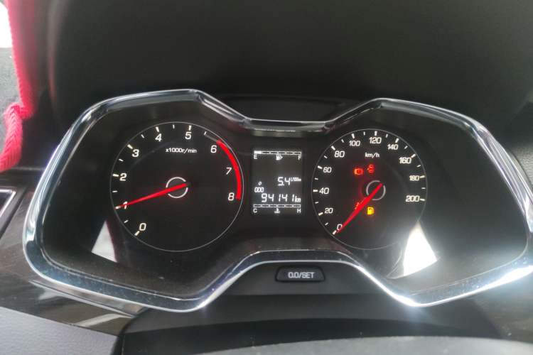 Used Baojun 310 2016 1.2L Manual Luxury Model Instrument Cluster