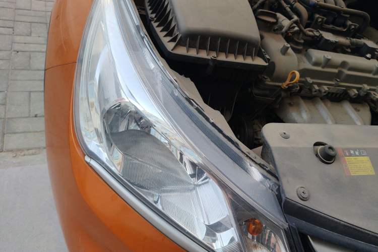 Used Baojun 310 2016 1.2L Manual Value Edition Right Front Headlight