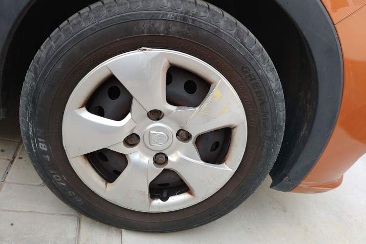 Used Baojun 310 2016 1.2L Manual Value Edition Right Front Wheel Hub