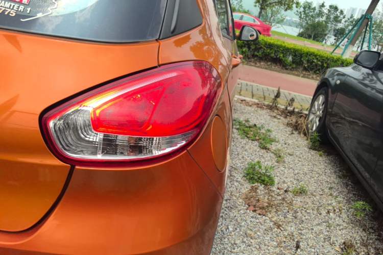 Used Baojun 310 2016 1.2L manual Comfort trim level Right Rear Taillight