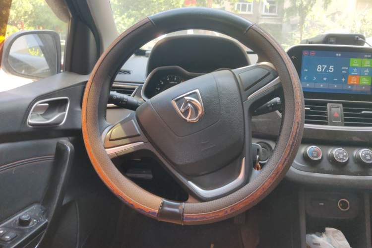 Used Baojun 310 2016 1.2L Manual Fashionable Edition Steering Wheel