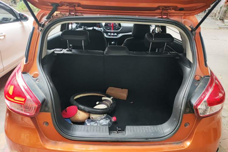Used Baojun 310 2016 1.2L Manual Luxury Model Trunk