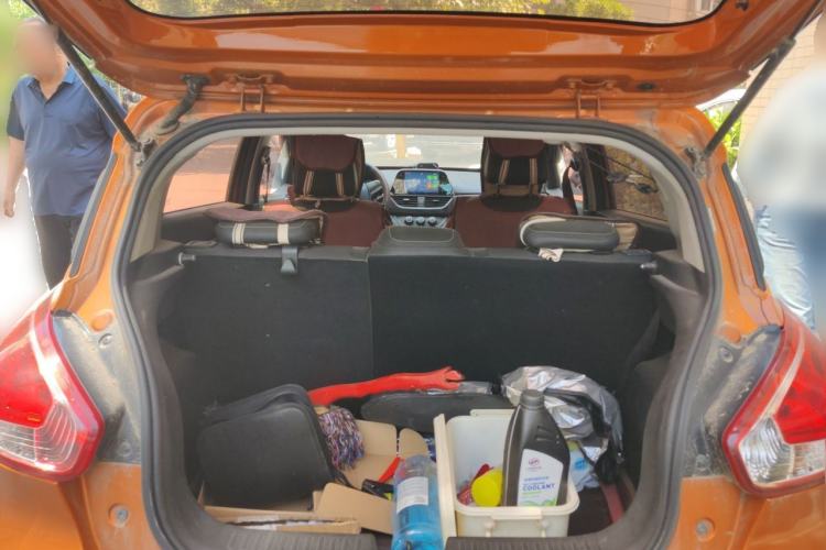 Used Baojun 310 2016 1.2L Manual Fashionable Edition Trunk