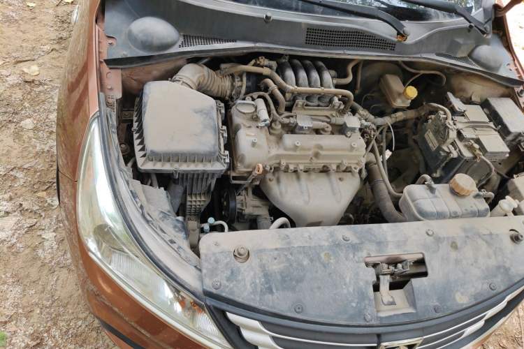 Used Baojun 310 2016 1.2L Manual Value Edition Engine Bay Right