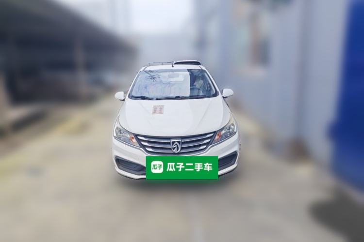 Used Baojun 310 2016 1.2L manual Comfort trim level Front