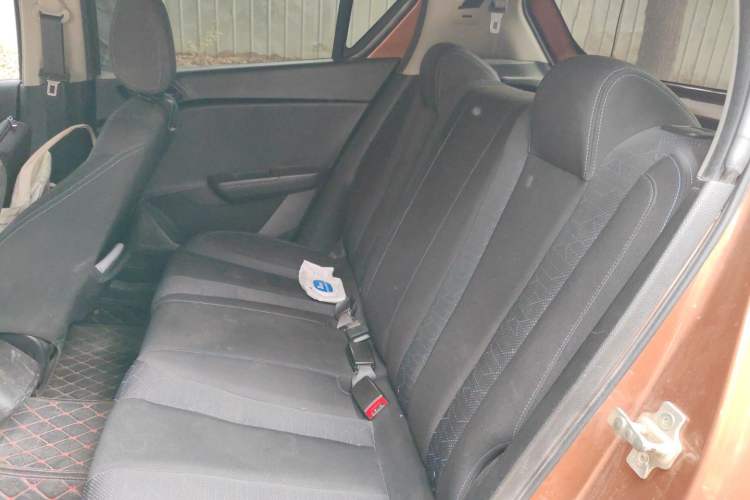 Used Baojun 310 2016 1.2L Manual Value Edition Left Rear Seat