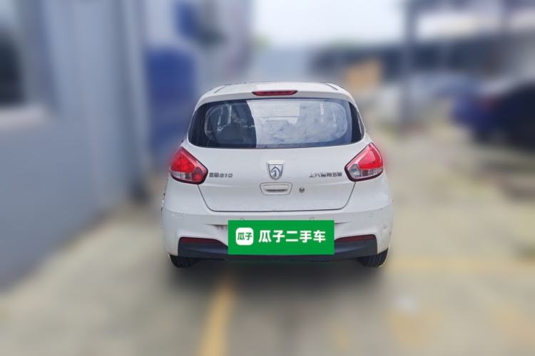 Used Baojun 310 2016 1.2L manual Comfort trim level Rear