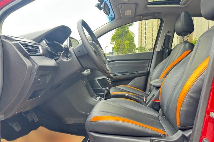 Used Baojun 310 2016 1.2L Manual Luxury Model Left Front Seat